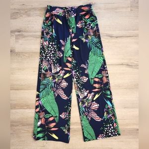 EUC Tropical Print Sandiva wide leg pants size small *also have b&w version sz s